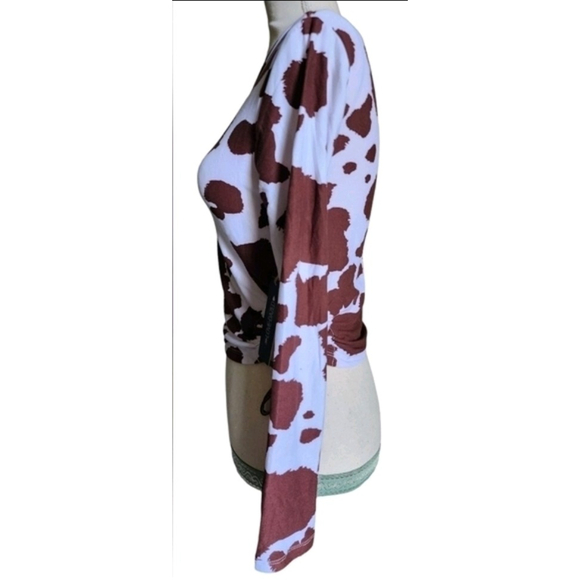 Love Dazed Brown Cow Print Side Keyhole Crop Top Women's Juniors M NWT - Picture 5 of 14